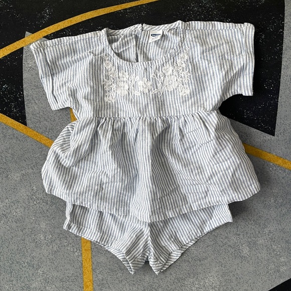H&M Other - Stripped 2 Piece Set